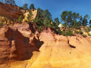 View of the Ocre landscape around Roussillon.