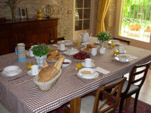 Provence cycling holidays, France - Breakfast & Dinner in the Salon.